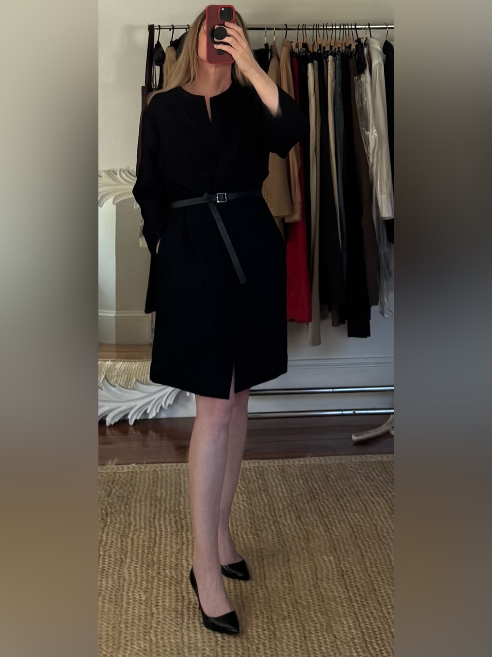 Chic minimalist fluid black jacket